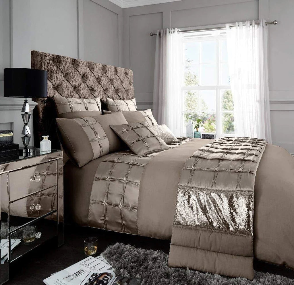 Luxury Bridal Duvet Set With Sequence