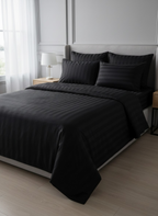T300 Stripe Bed Set Black